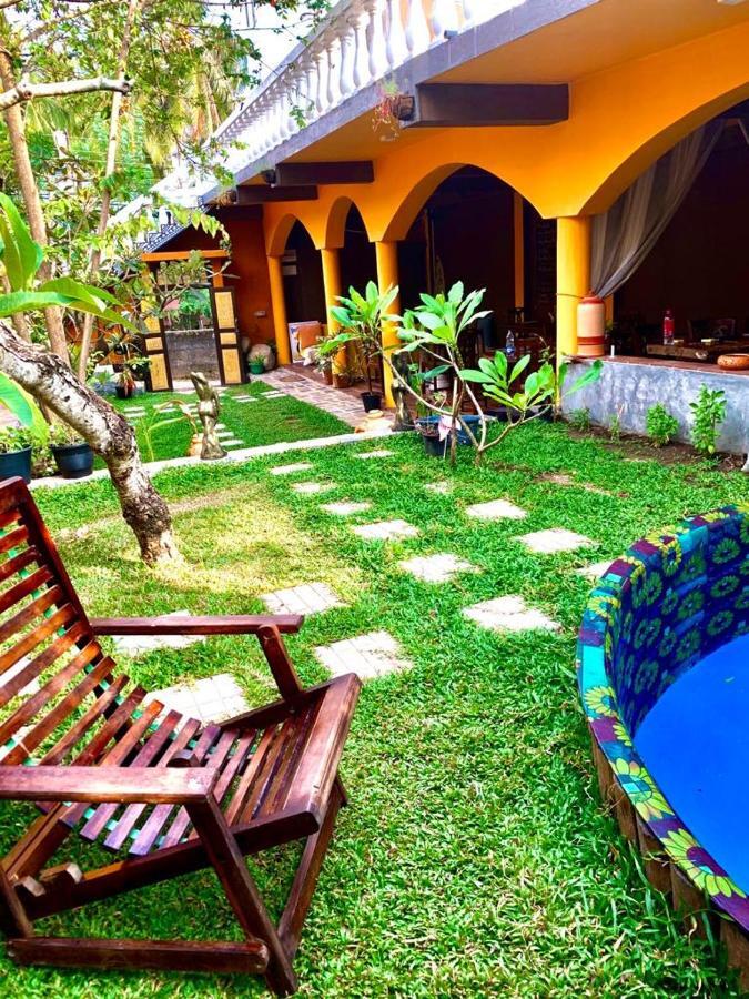 Hotel The Fat Mermaid Mirissa Exterior foto